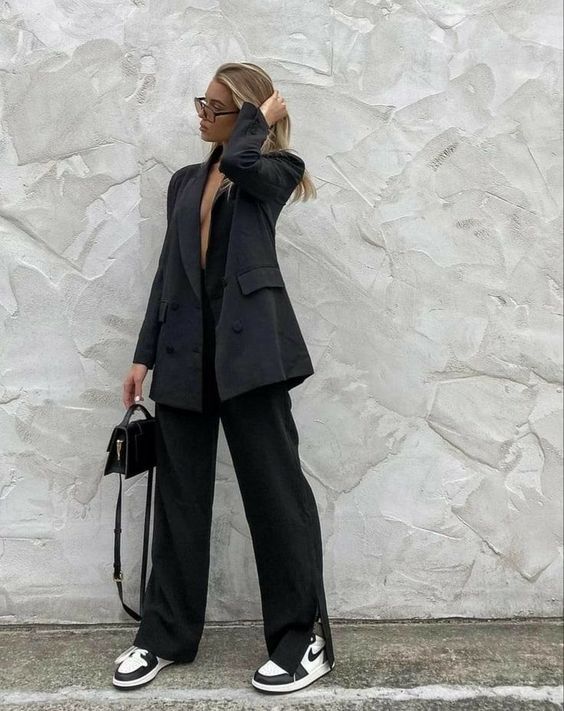 Zo stel jij de ideale outfit samen voor de eerste lentedagen