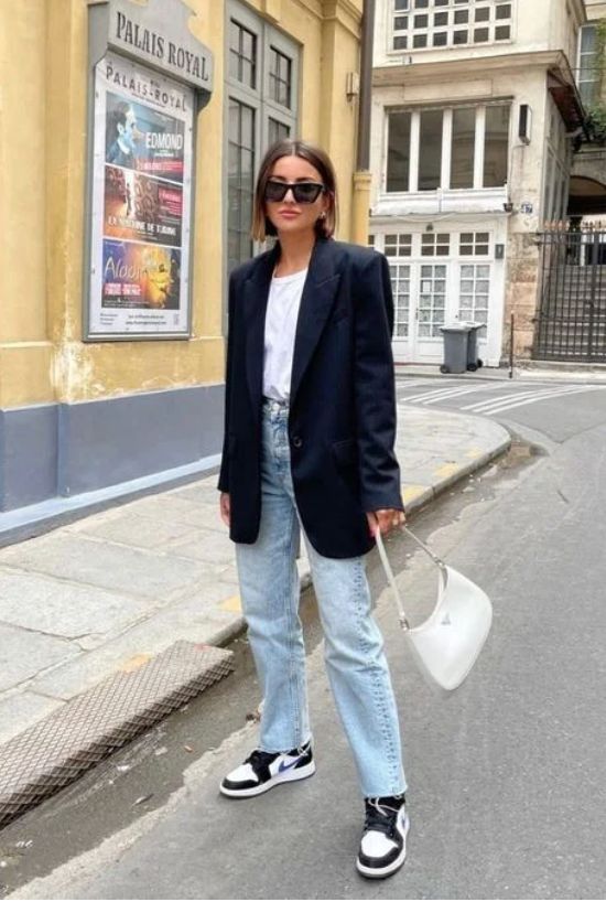 Hoe style je sneakers in de zomer?